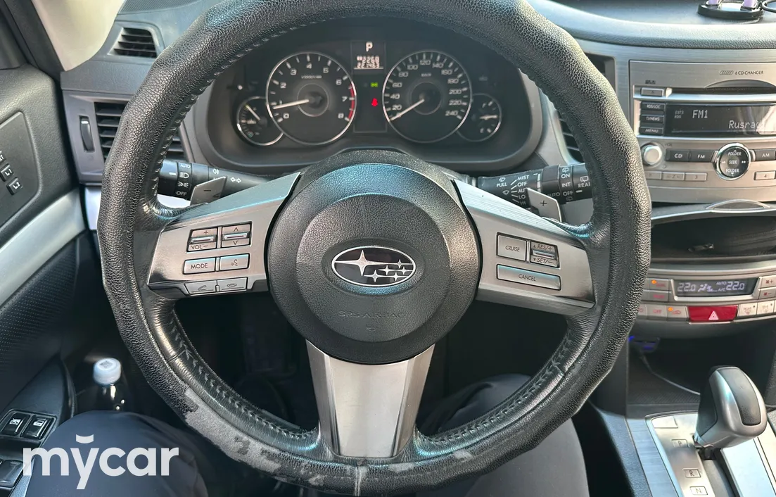 Subaru Outback 2011