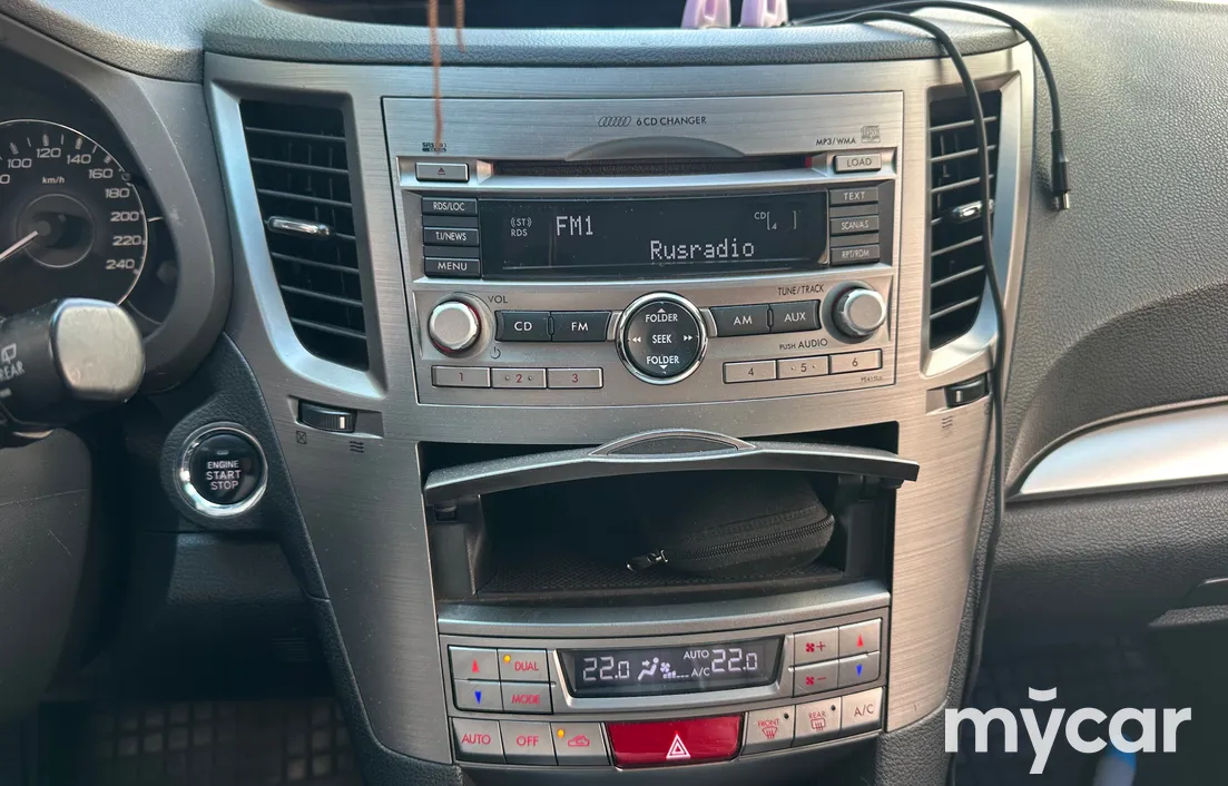 Subaru Outback 2011