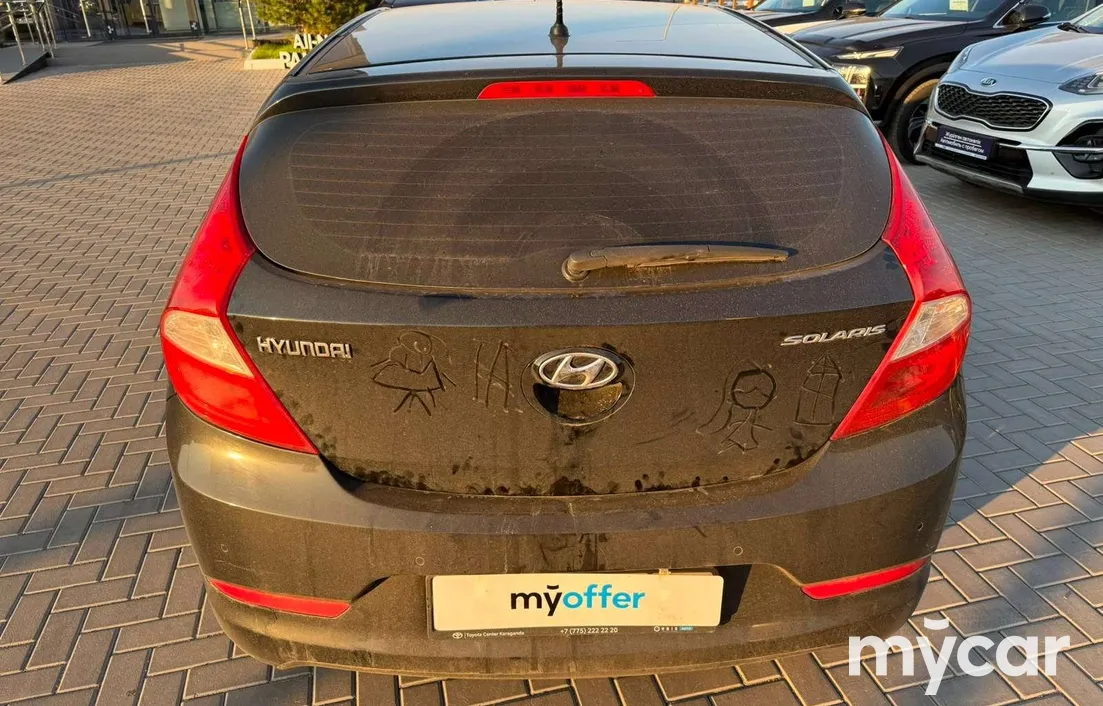 Hyundai Solaris 2015