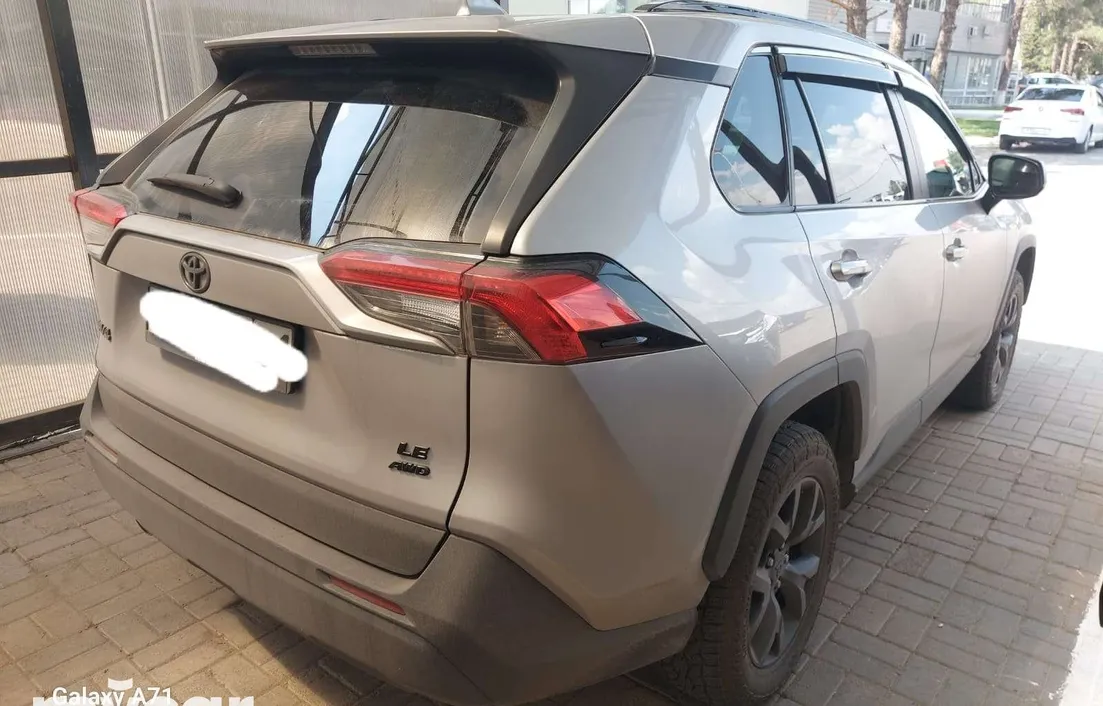 Toyota RAV4 2021