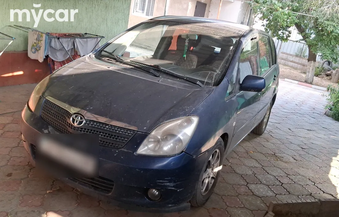 Toyota Corolla Verso 2001