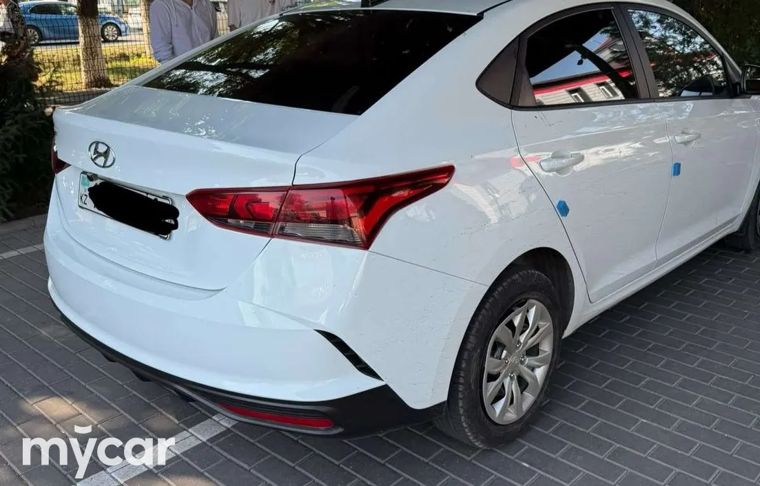 Hyundai Accent 2021
