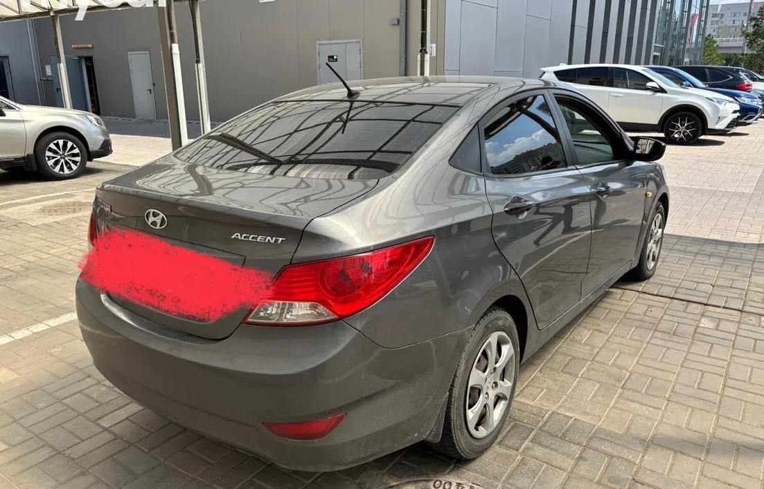 Hyundai Accent 2014
