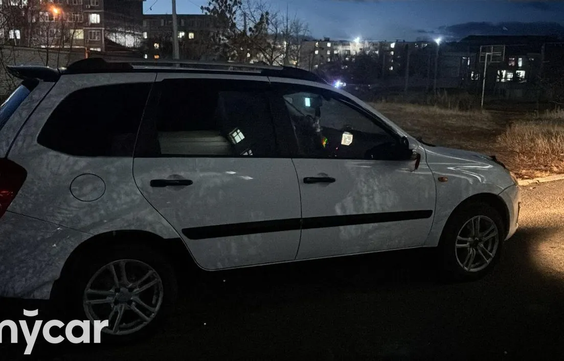 LADA Kalina 2014