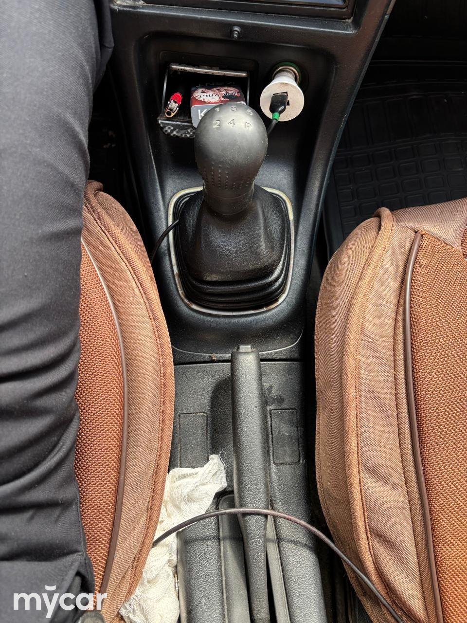 Mazda 323 1996