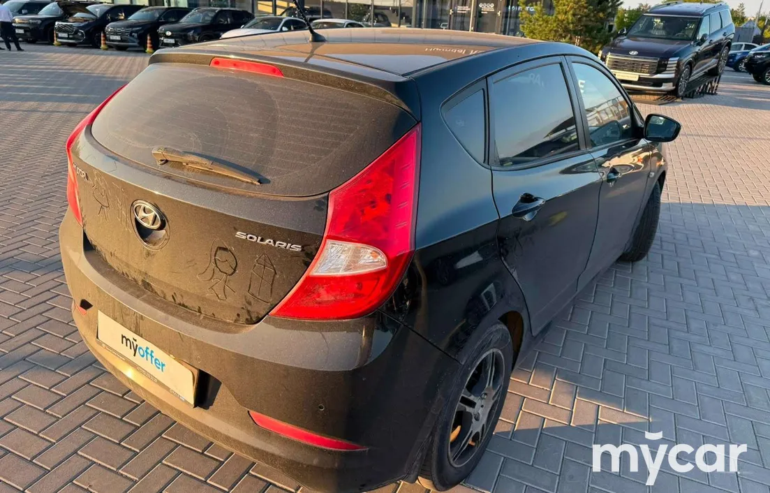 Hyundai Solaris 2015