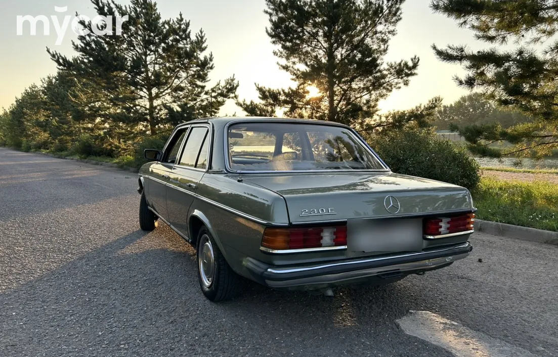 Mercedes-Benz E-Класс 1983