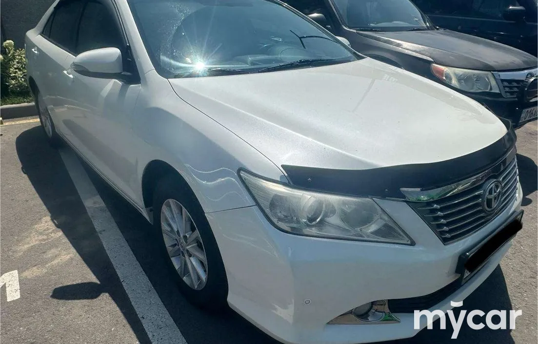 Toyota Camry 2014