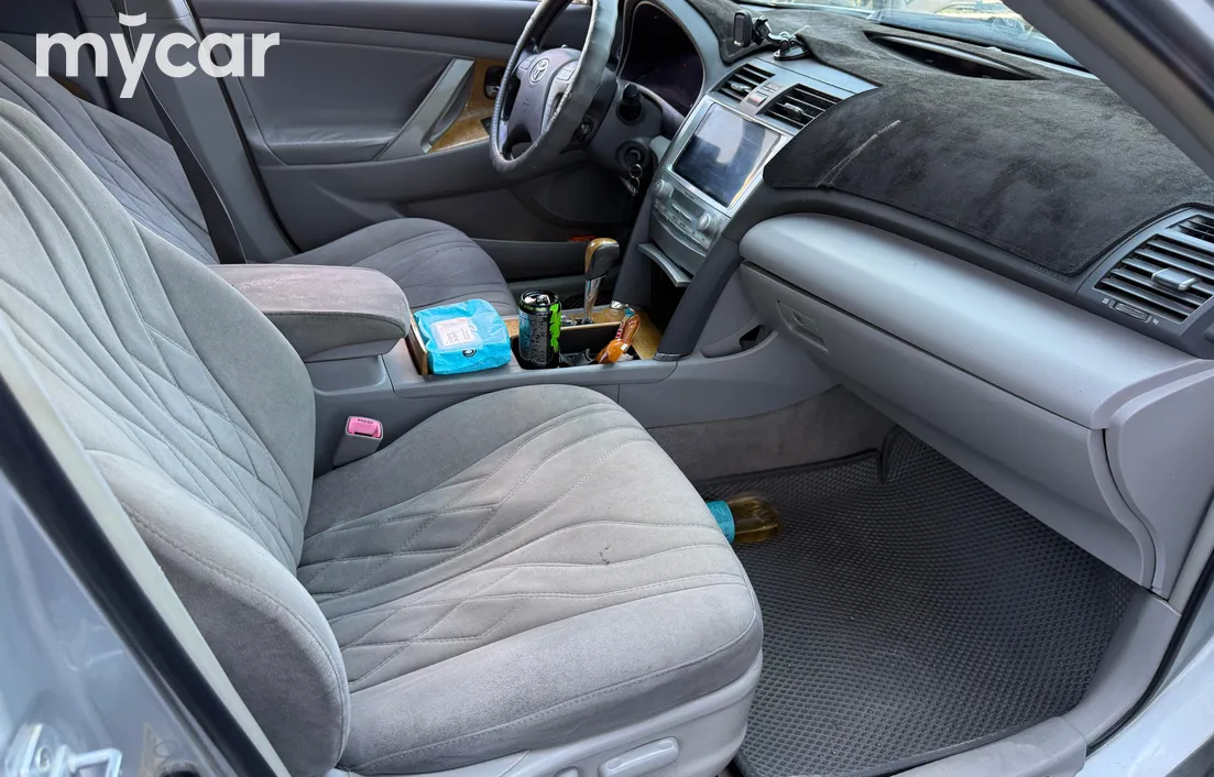 Toyota Camry 2007
