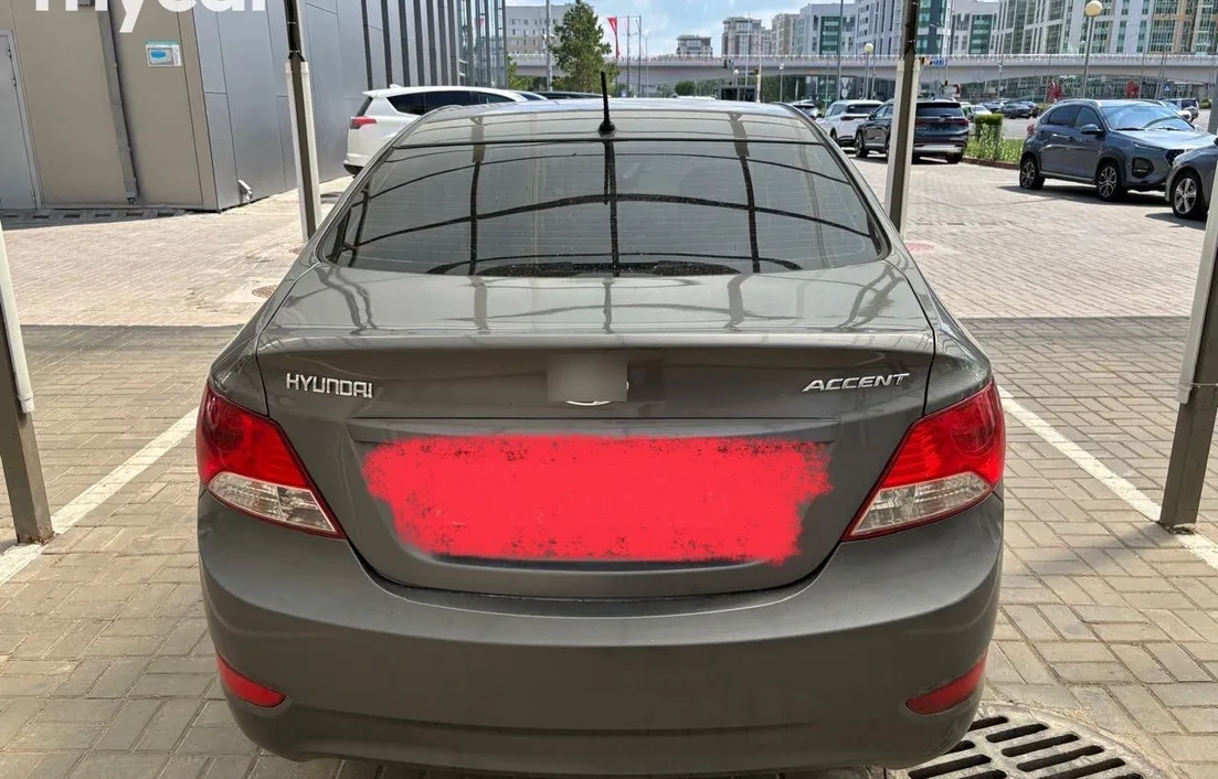 Hyundai Accent 2014