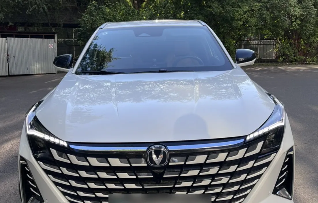 Changan UNI-Z 2024