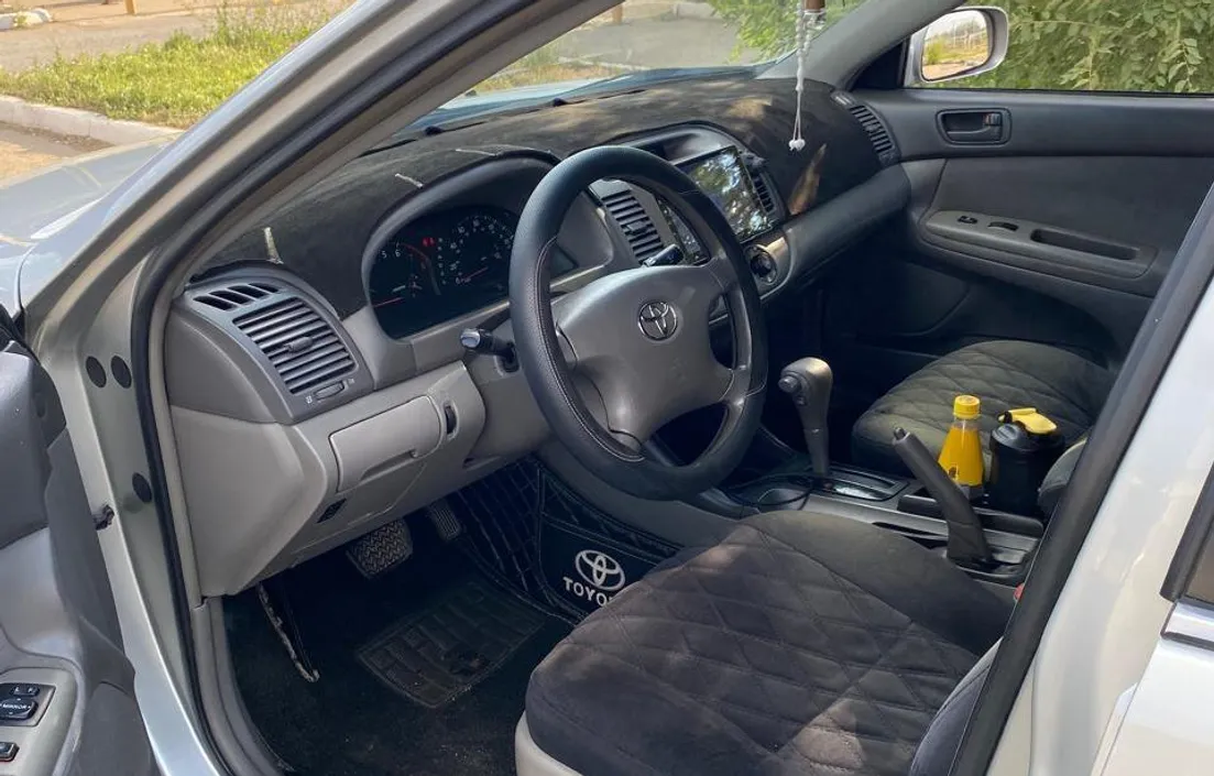Toyota Camry 2004