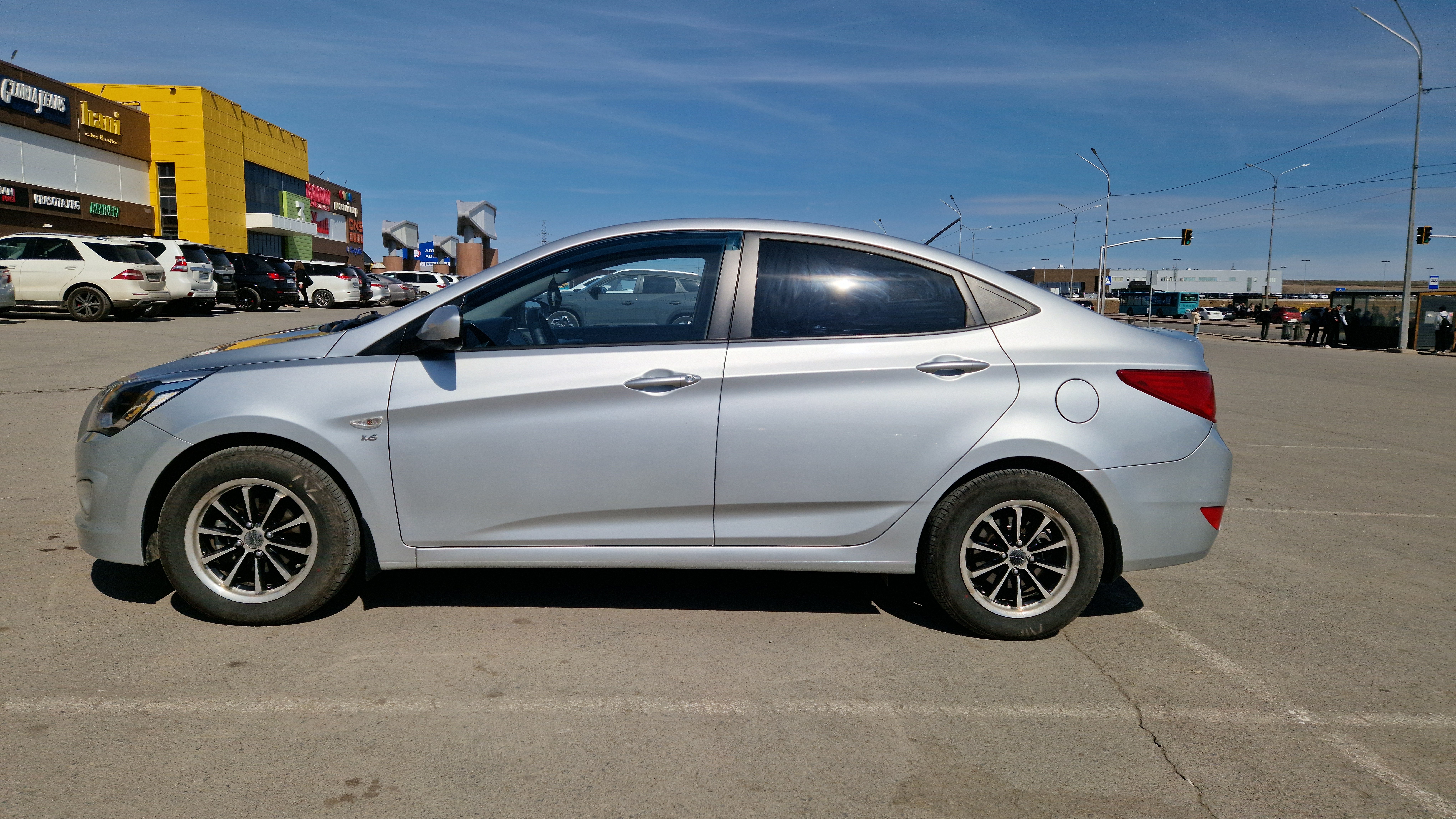 Hyundai Accent 2014