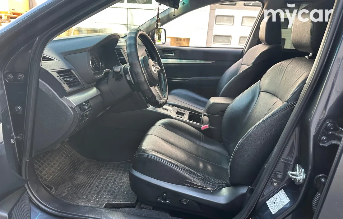Subaru Outback 2011
