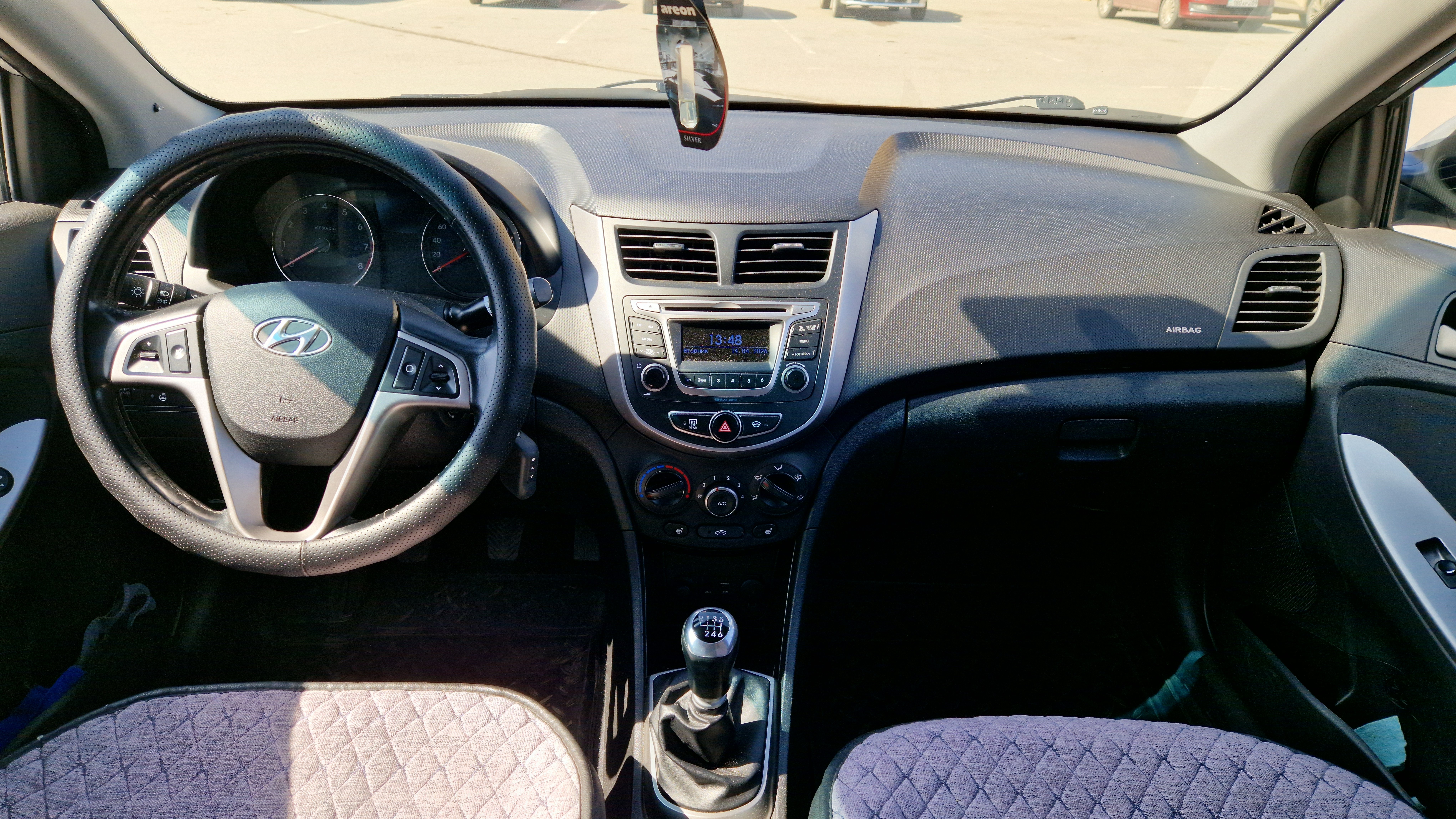 Hyundai Accent 2014