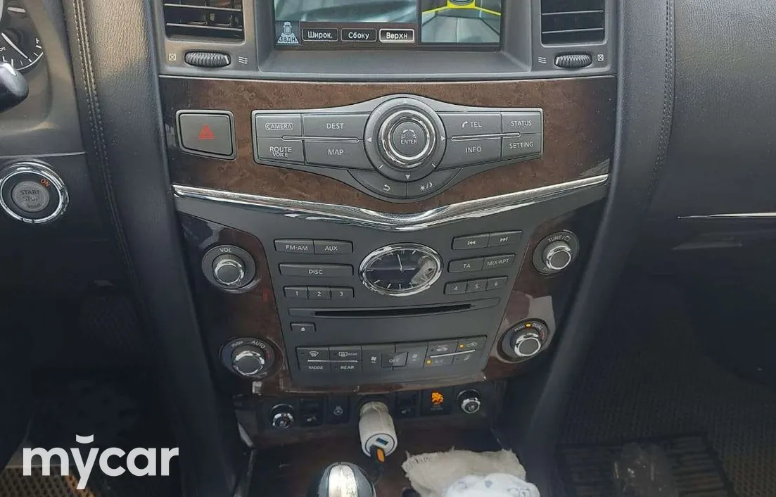 Infiniti QX56 2011