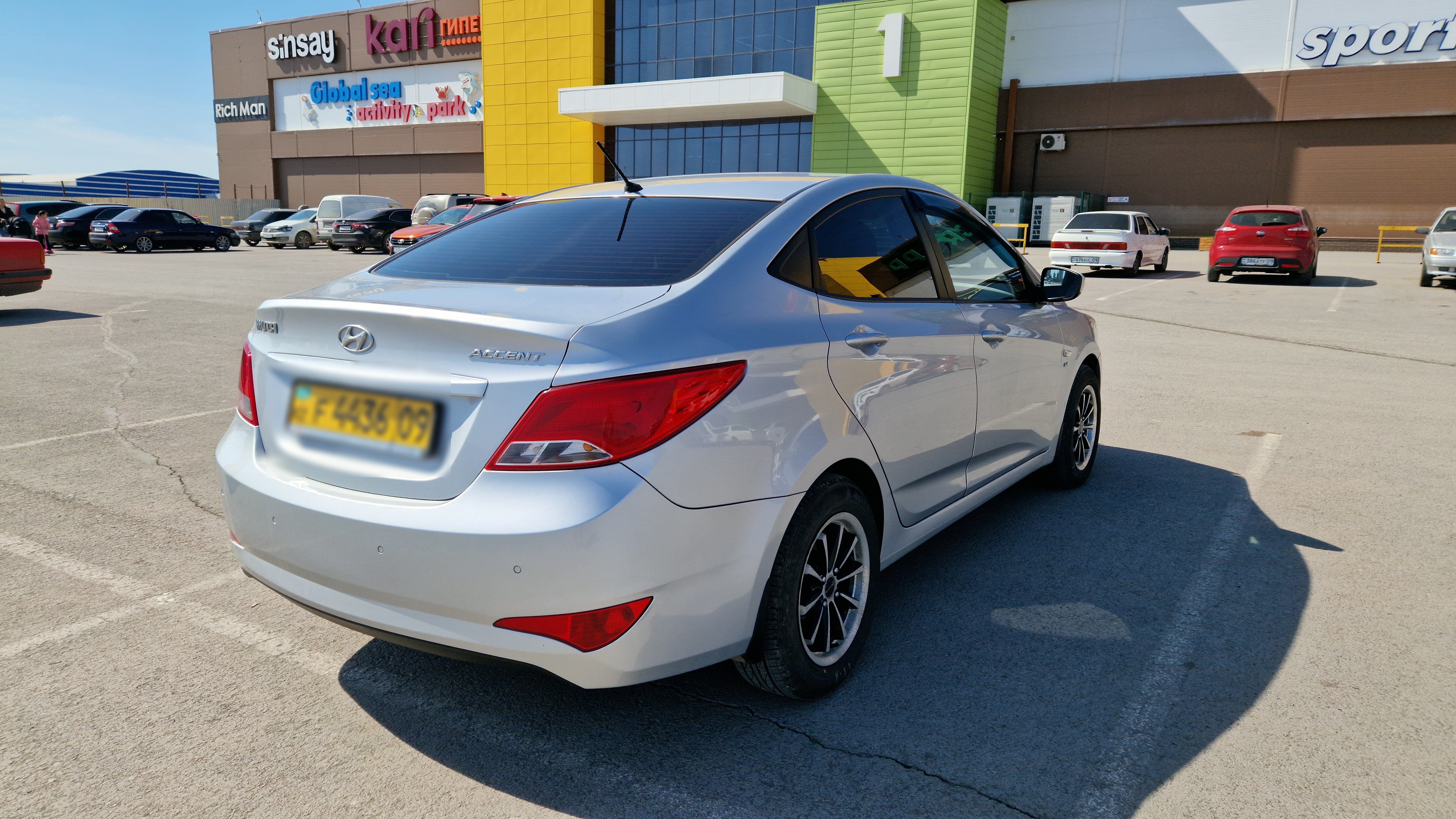 Hyundai Accent 2014