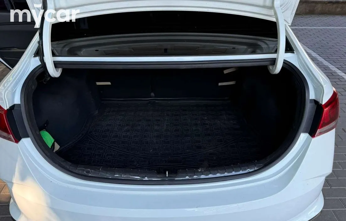 Hyundai Accent 2021