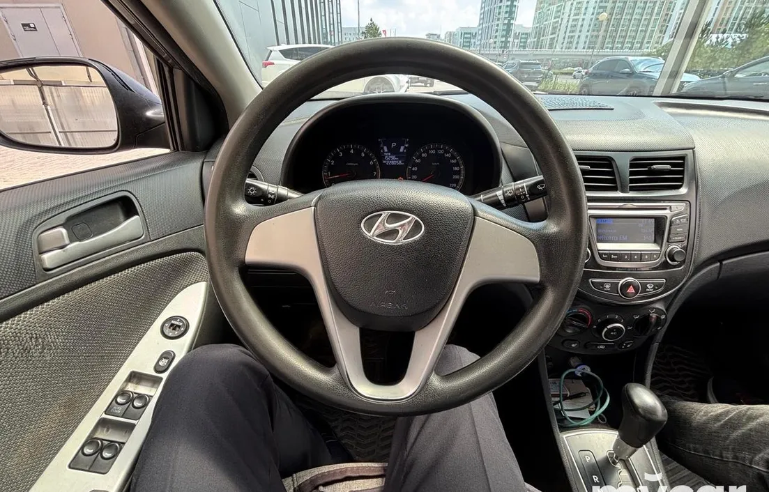 Hyundai Accent 2014