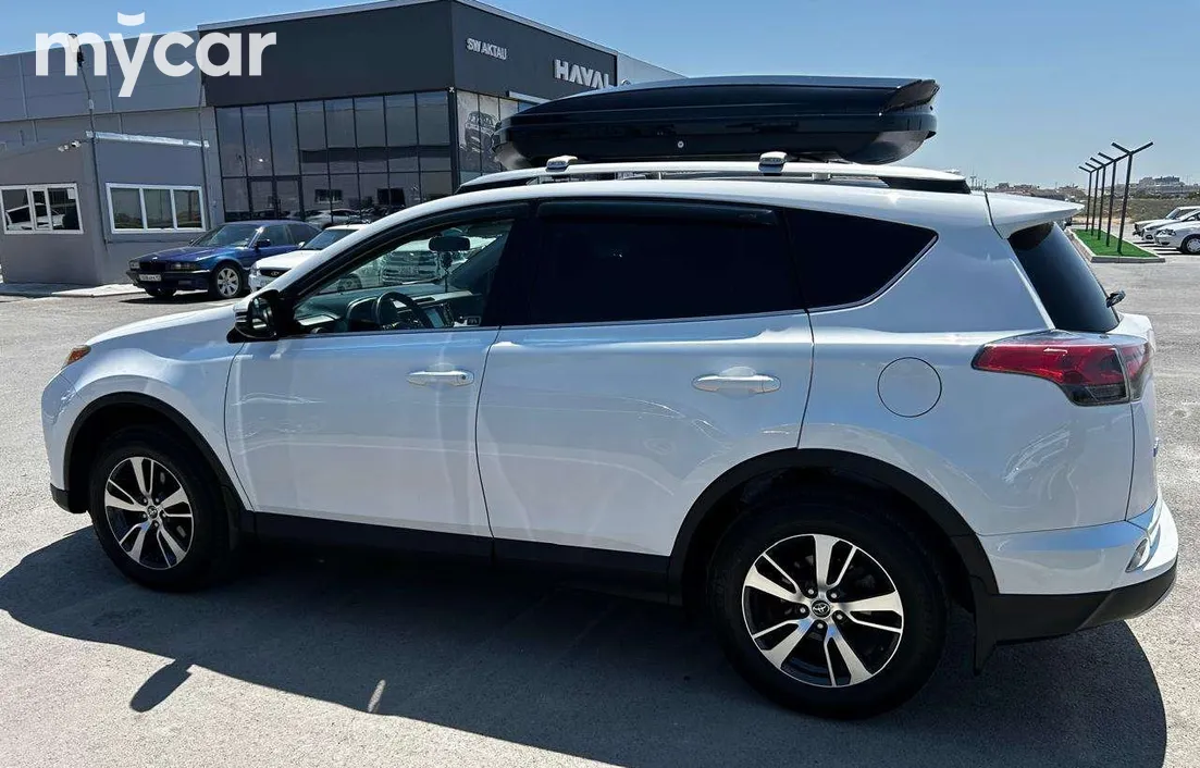 Toyota RAV4 2016