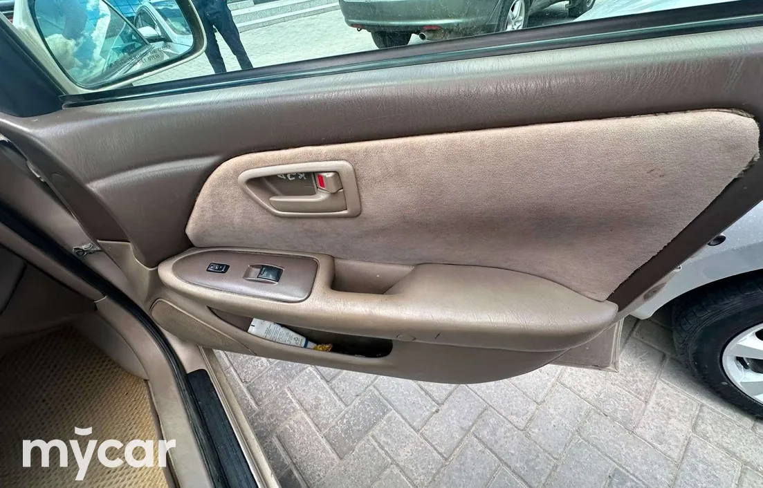 Toyota Camry 2000