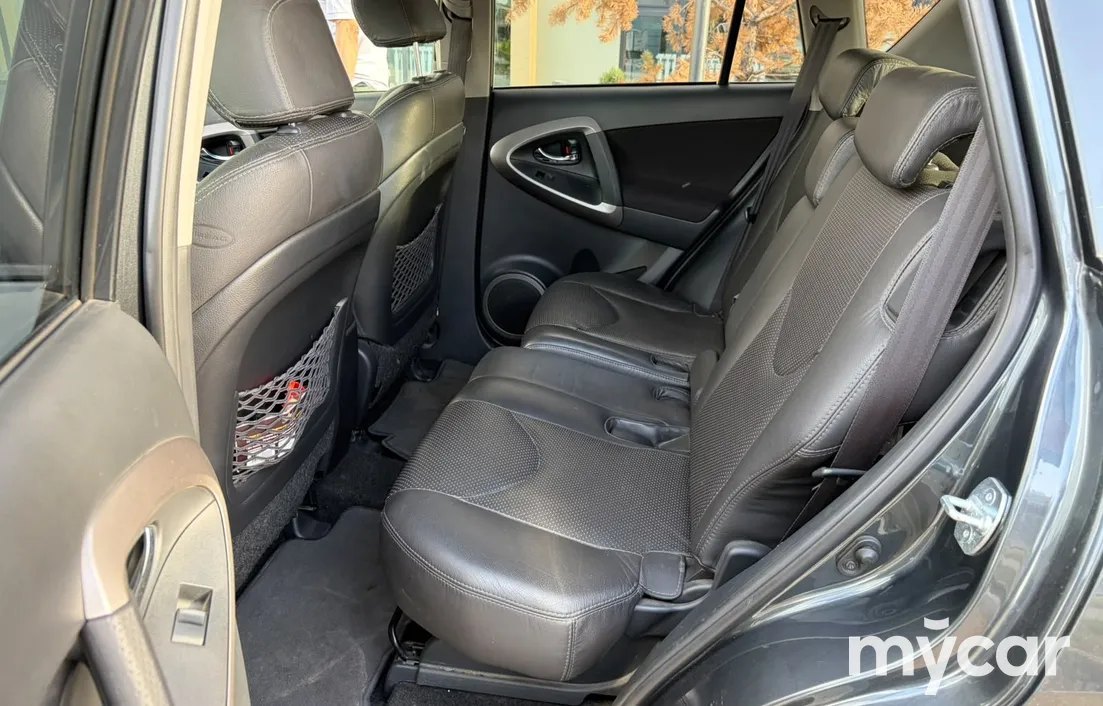 Toyota RAV4 2008