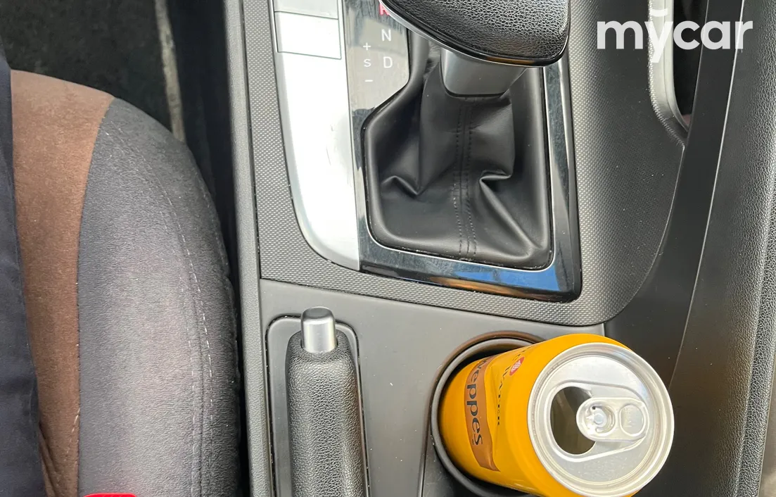 Hyundai Elantra 2021