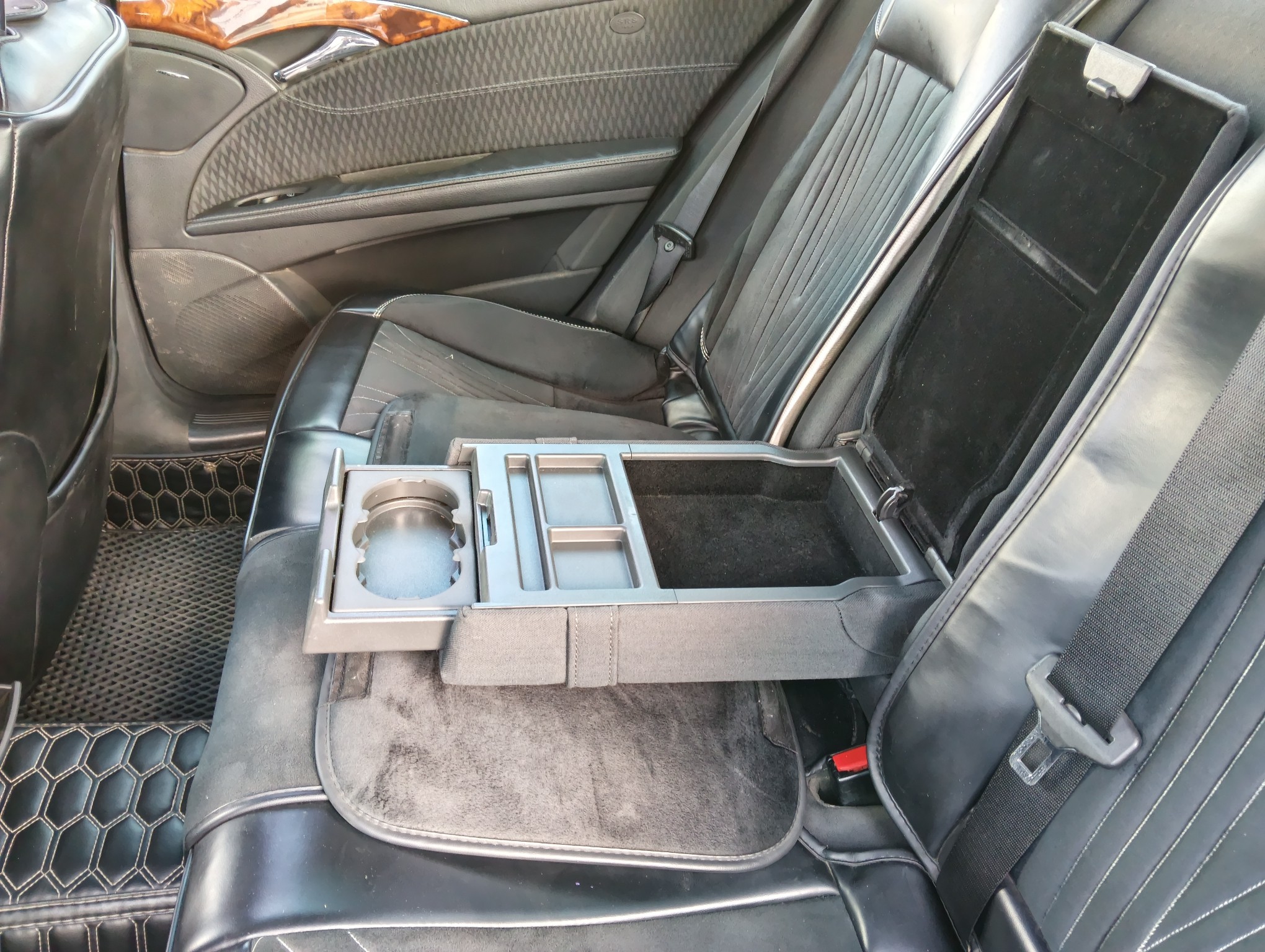 Mercedes-Benz E-Класс 2003