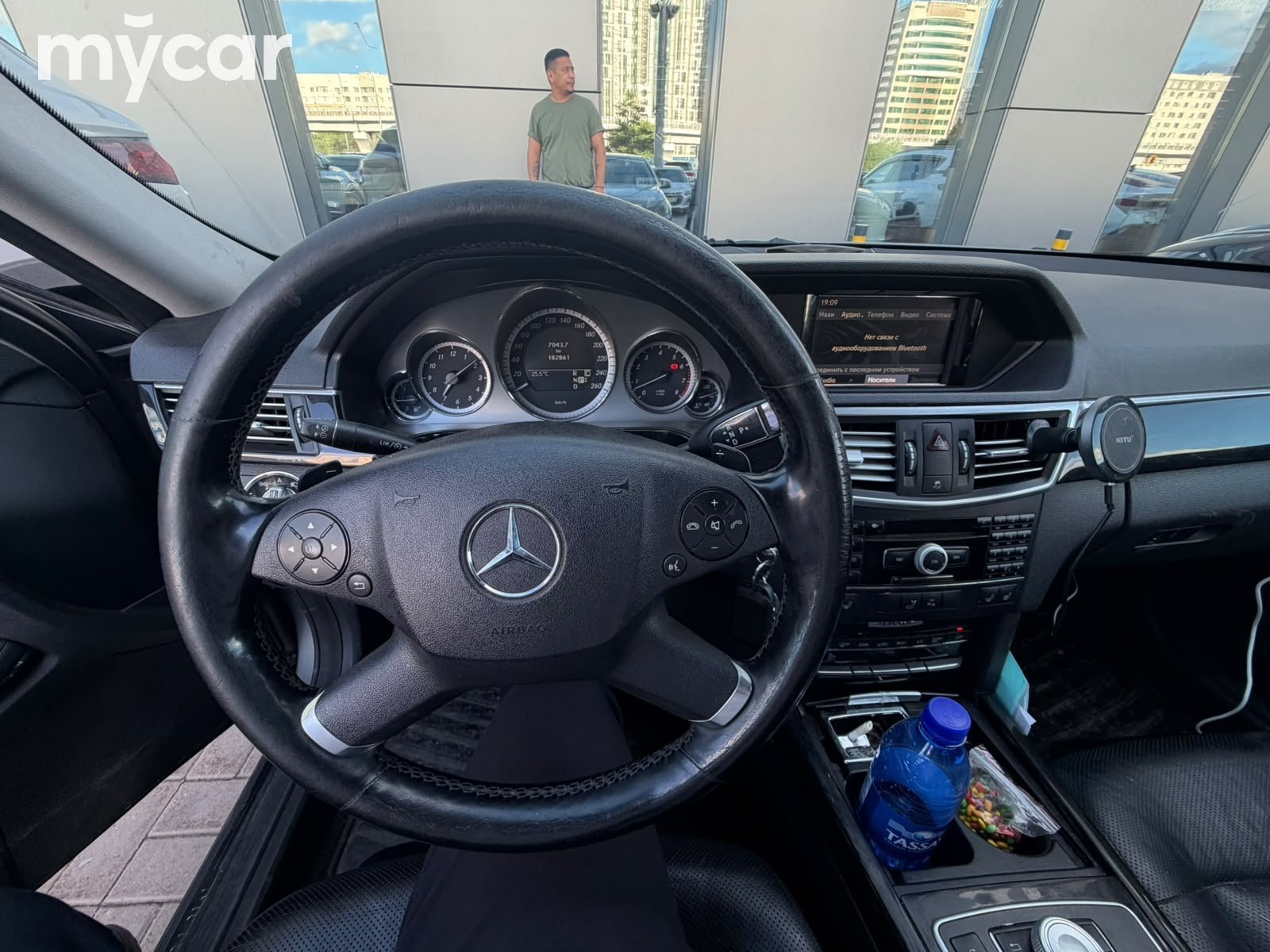 Mercedes-Benz E-Класс 2010
