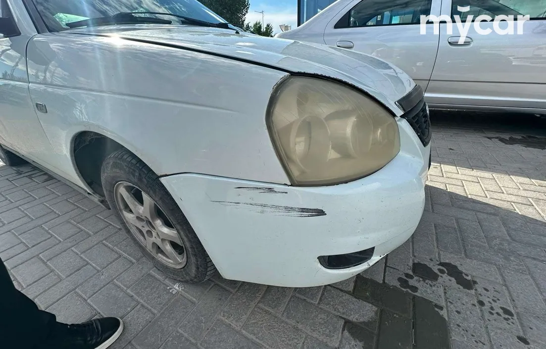 LADA Priora 2012