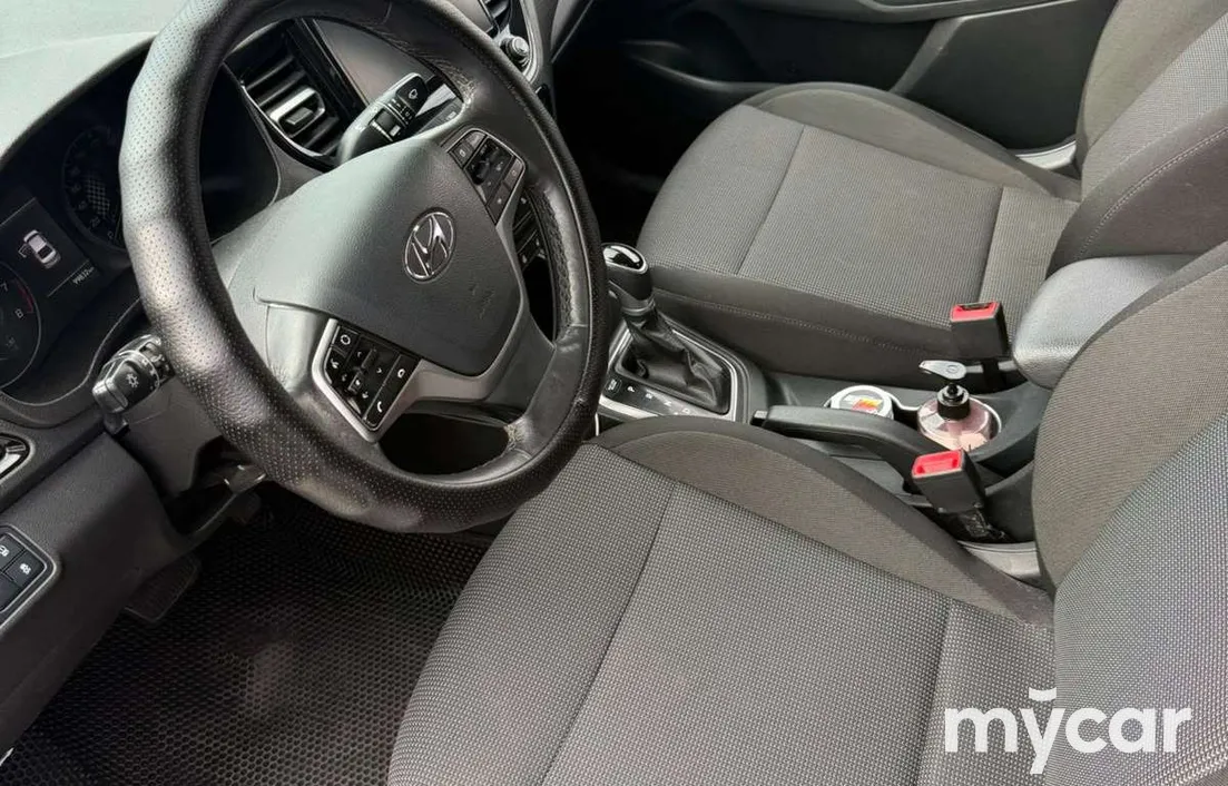 Hyundai Accent 2021