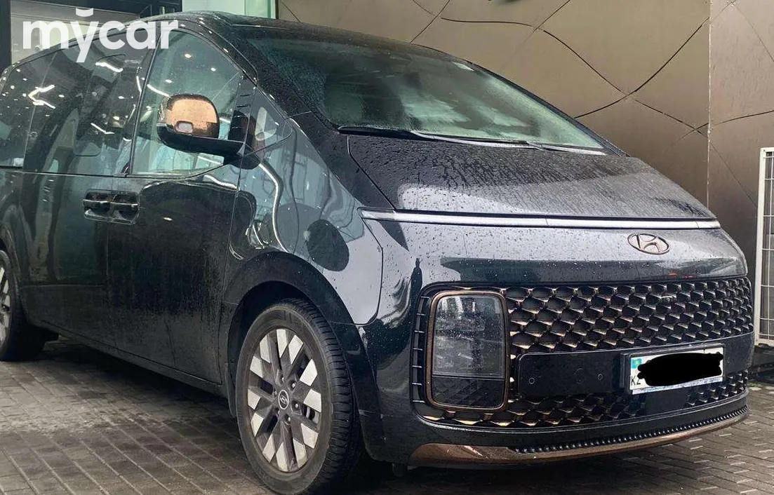 Hyundai Staria 2023