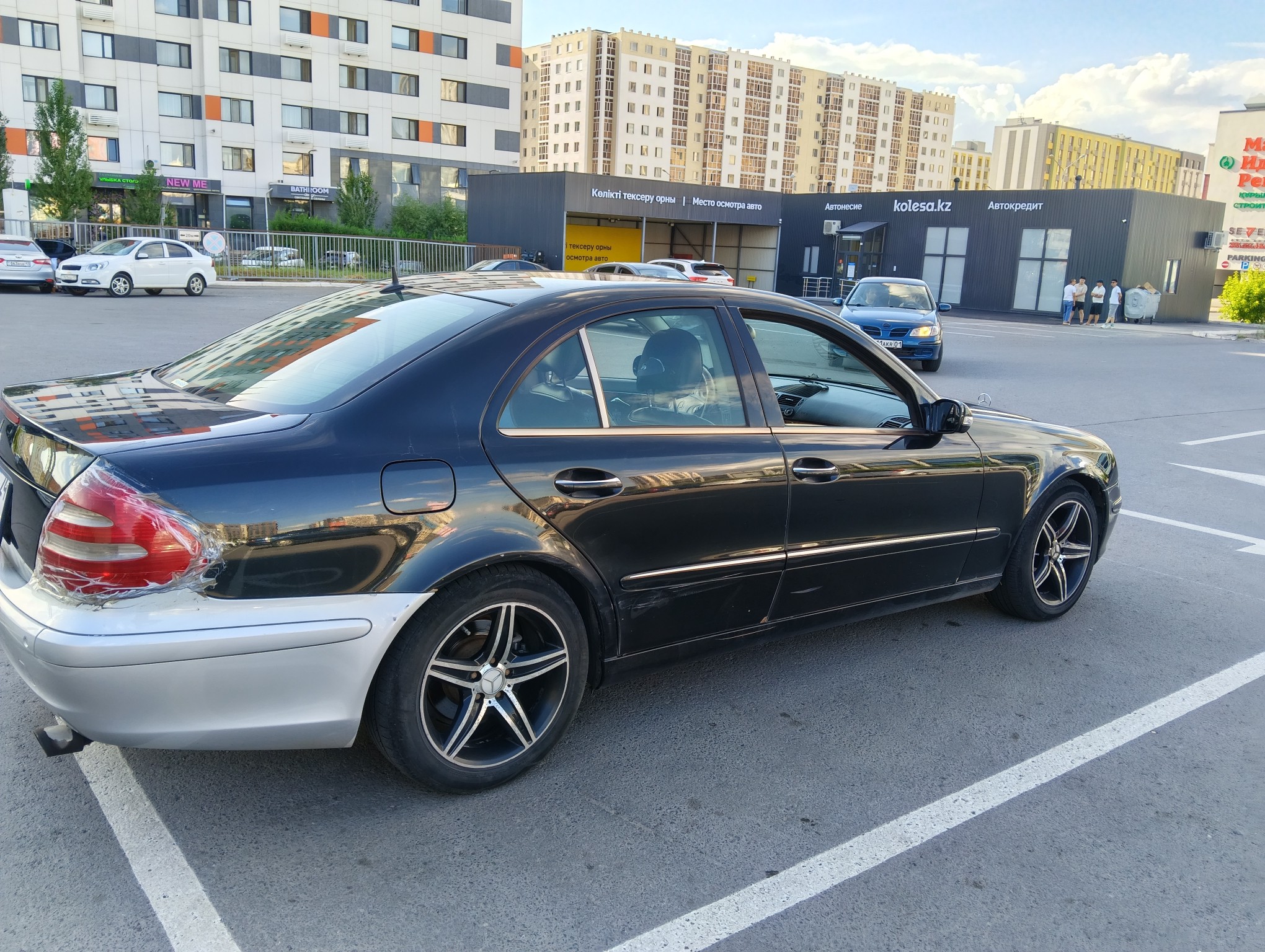 Mercedes-Benz E-Класс 2003