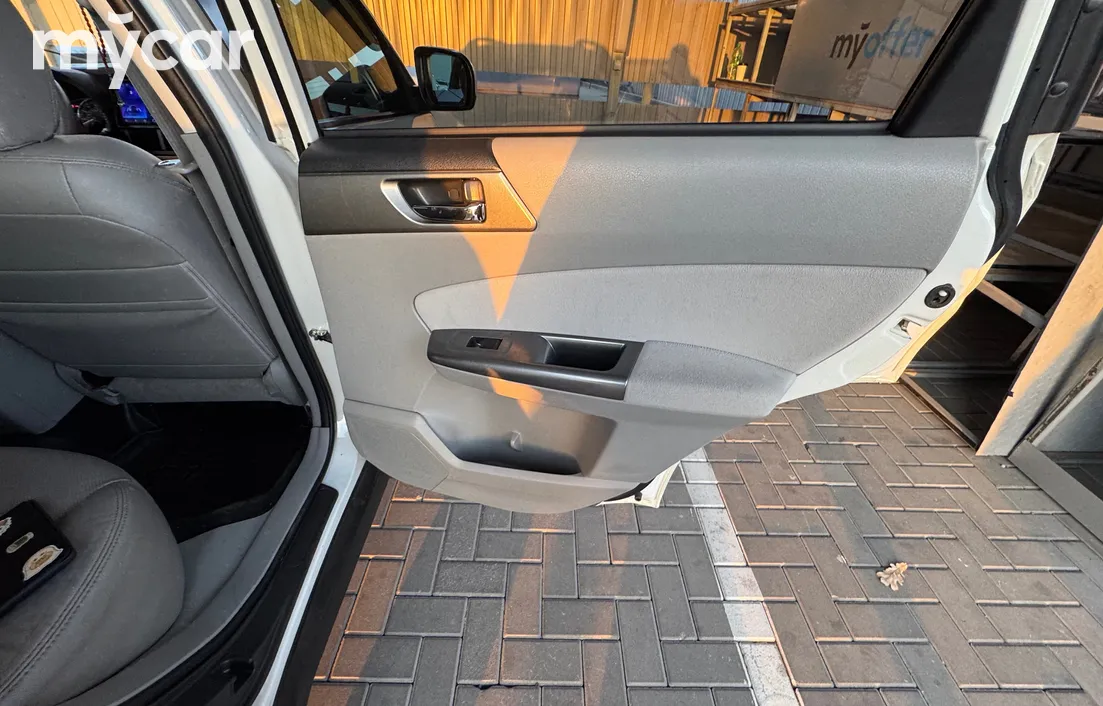 Subaru Forester 2011