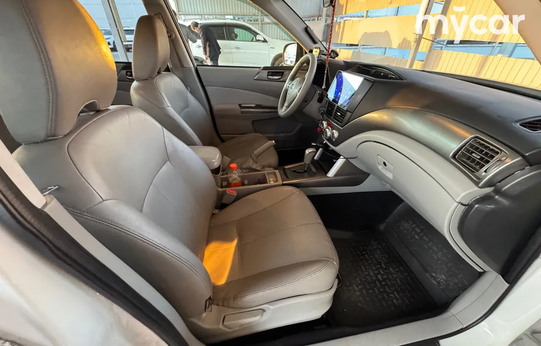 Subaru Forester 2011