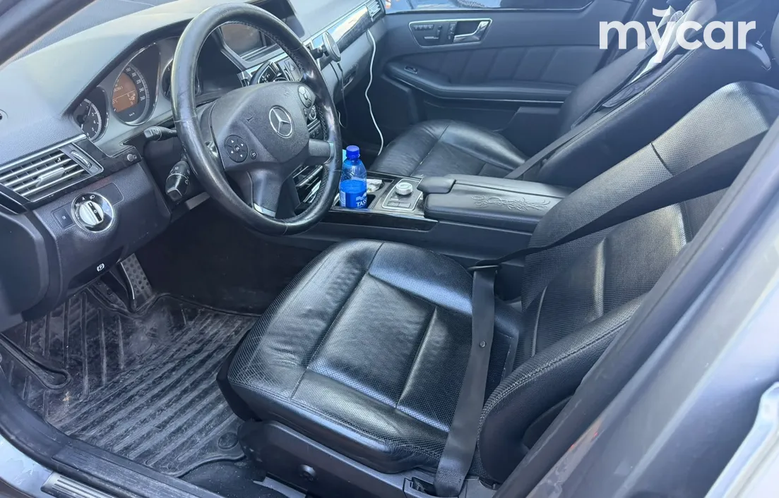 Mercedes-Benz E-Класс 2010