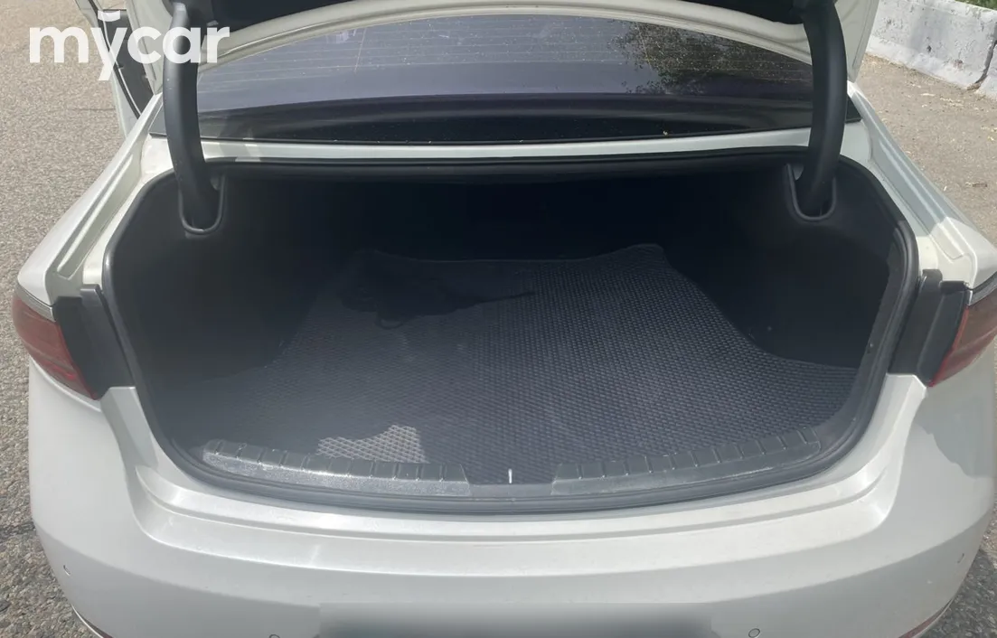 Kia K7 2019