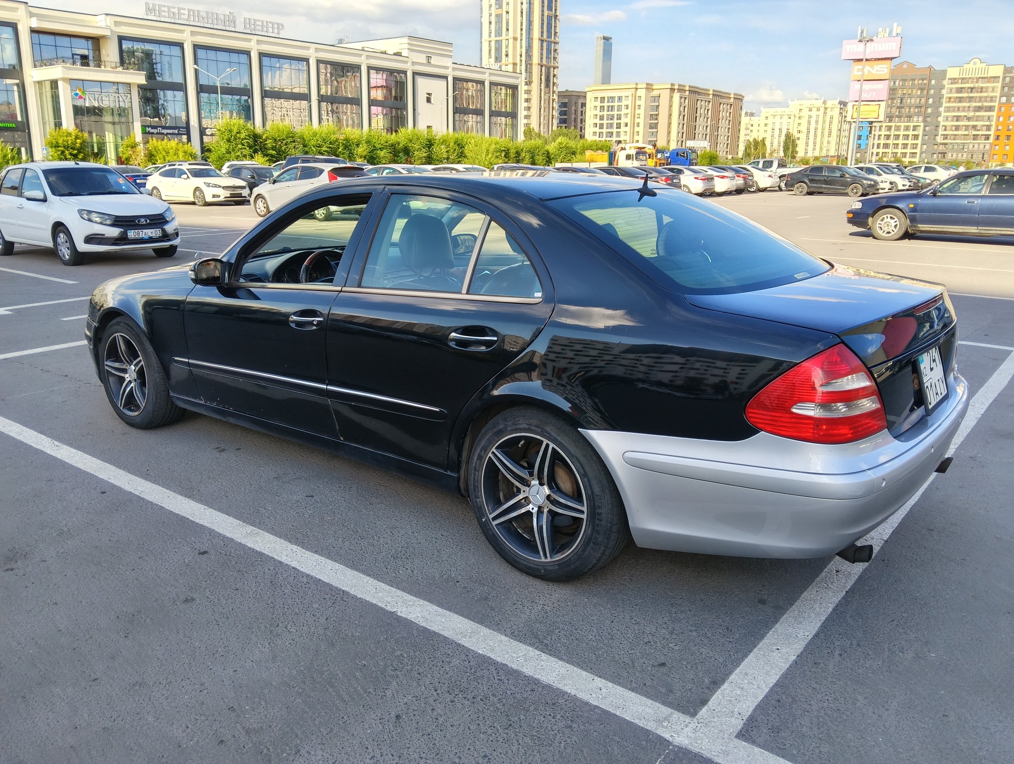 Mercedes-Benz E-Класс 2003