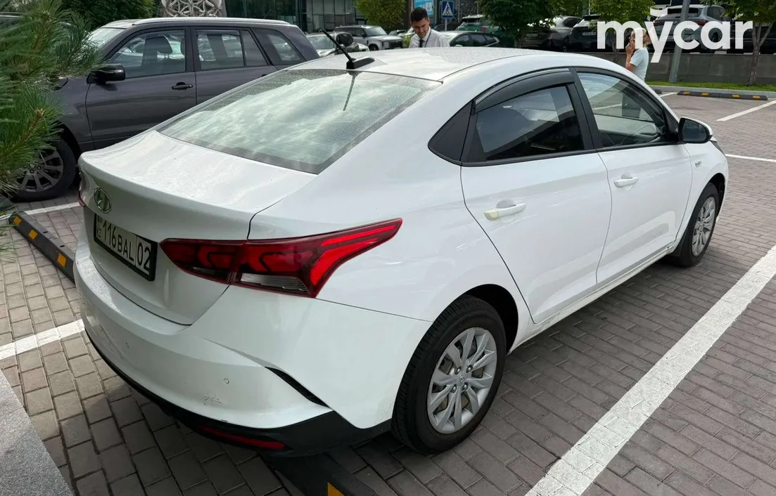 Hyundai Accent 2021