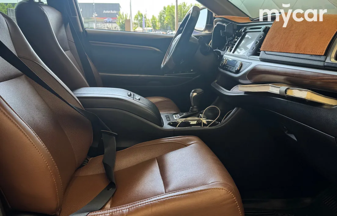 Toyota Highlander 2017
