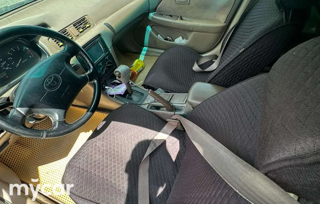 Toyota Camry 2000