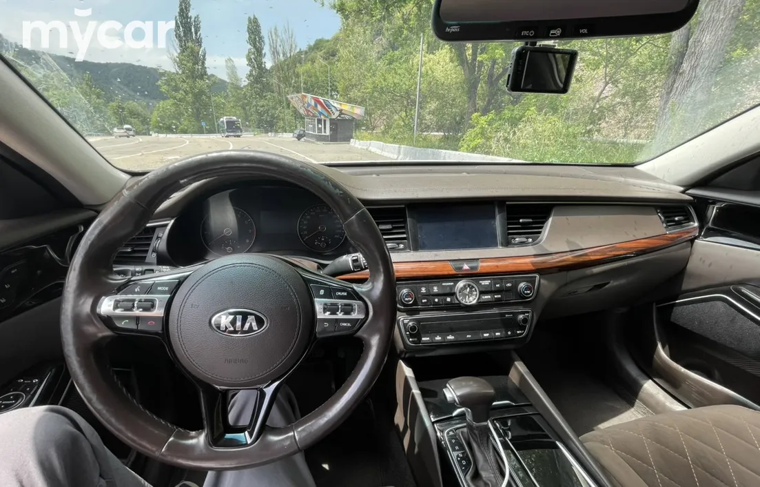 Kia K7 2019