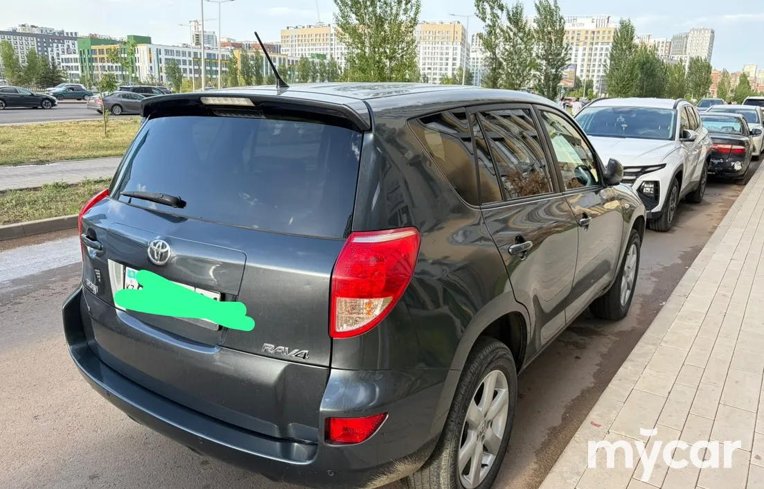 Toyota RAV4 2008