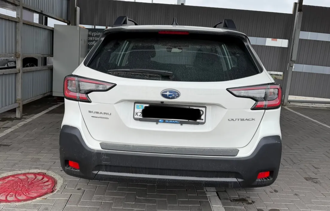 Subaru Outback 2025
