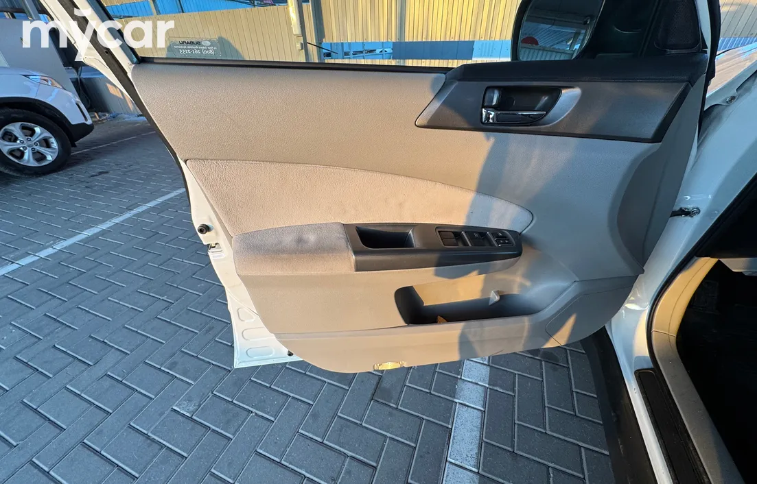 Subaru Forester 2011