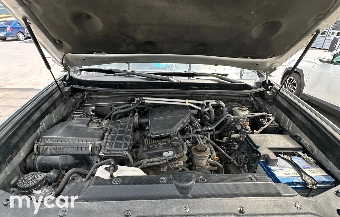 Toyota Land Cruiser Prado 2012