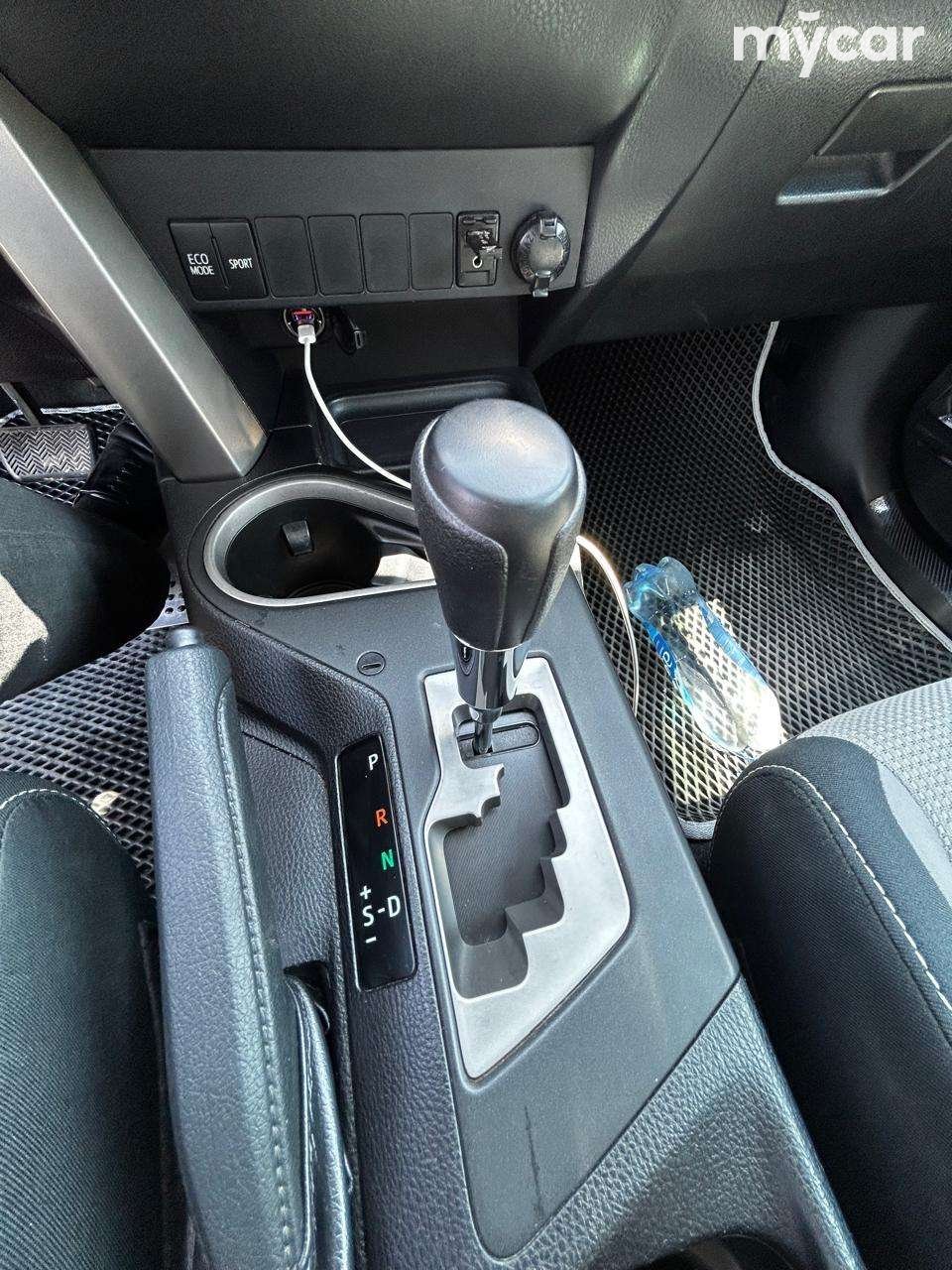 Toyota RAV4 2016