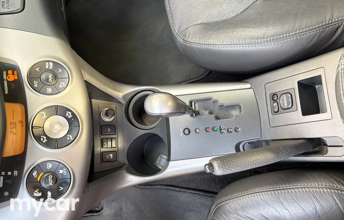 Toyota RAV4 2008