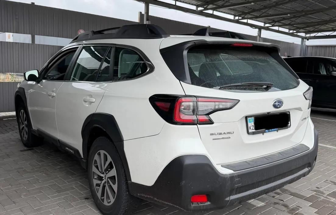 Subaru Outback 2025