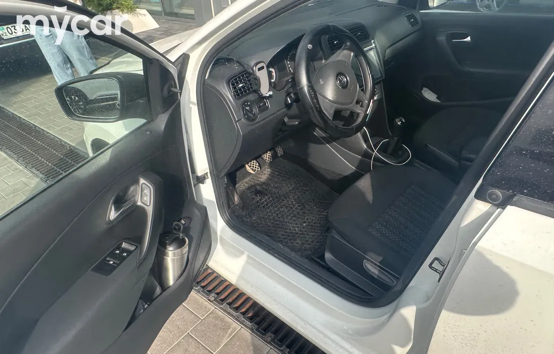 Volkswagen Polo 2014